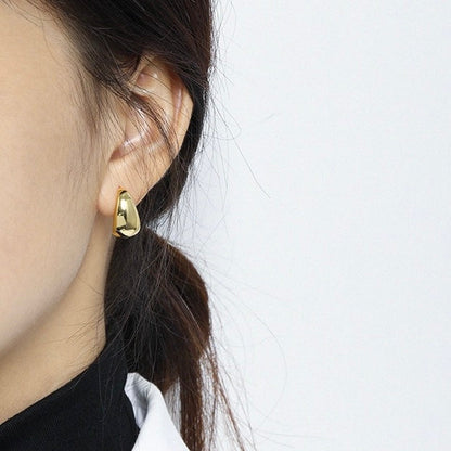 Luna Drop Earrings