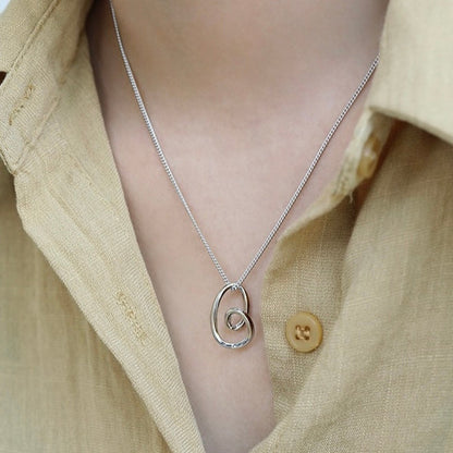 Uneven Grace Necklace