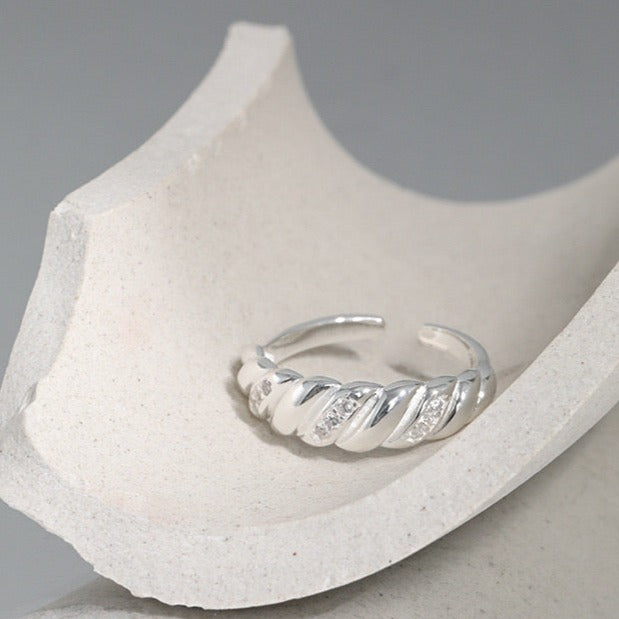 Zirconia Cascade Twist Ring