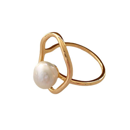 Geometric Pearl Ring