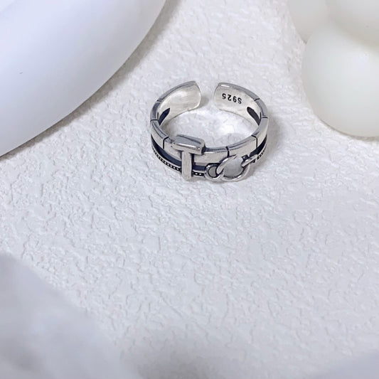 Tessellated T-Swirl Ring