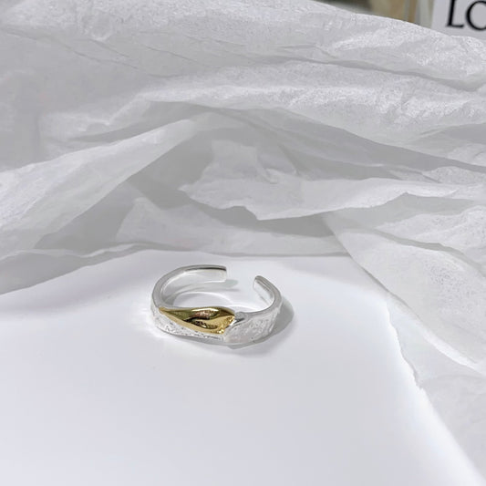 Hammered Luxe Ring