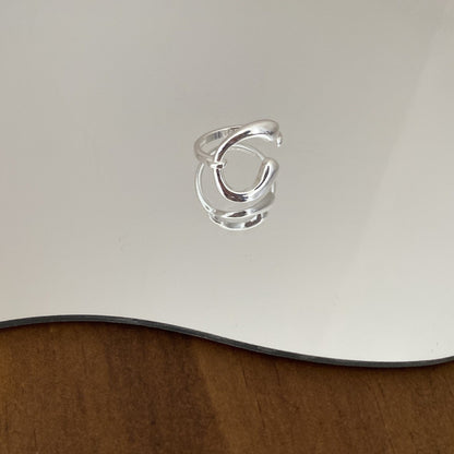 C-Shaped Geometry Ring