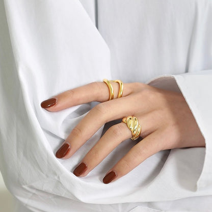 Dome Croissant Ring