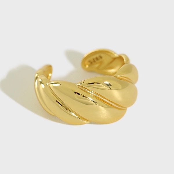 Dome Croissant Ring